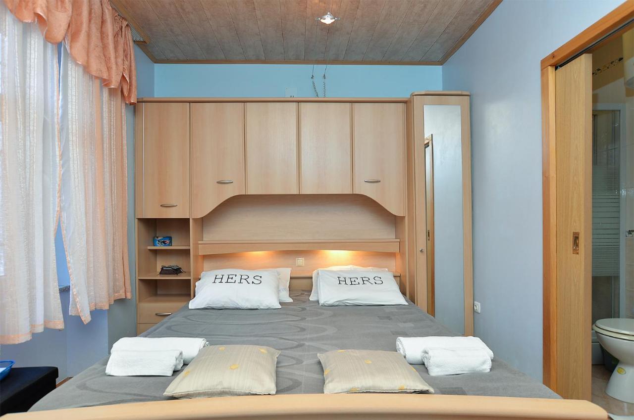 Apartments Jasna 1128 Fazana Bagian luar foto