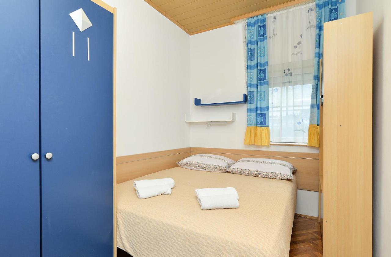 Apartments Jasna 1128 Fazana Bagian luar foto