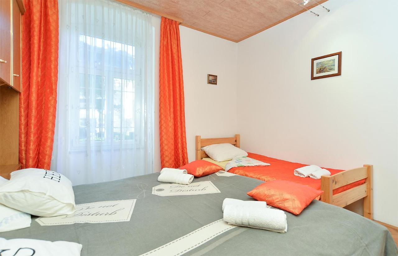 Apartments Jasna 1128 Fazana Bagian luar foto