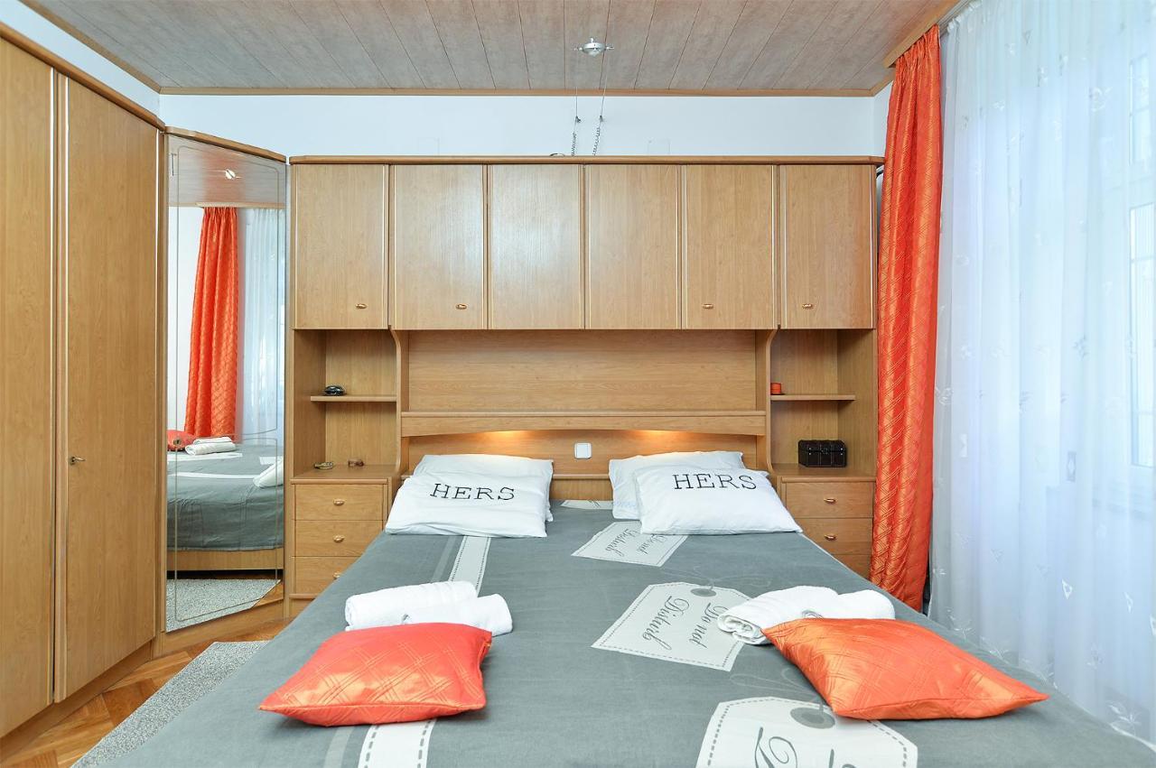 Apartments Jasna 1128 Fazana Bagian luar foto